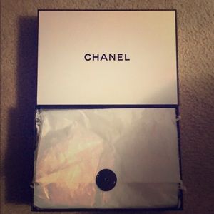 Chanel gift box